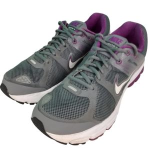 Nike Zoom Stucture 15, Woman's size 9, grey